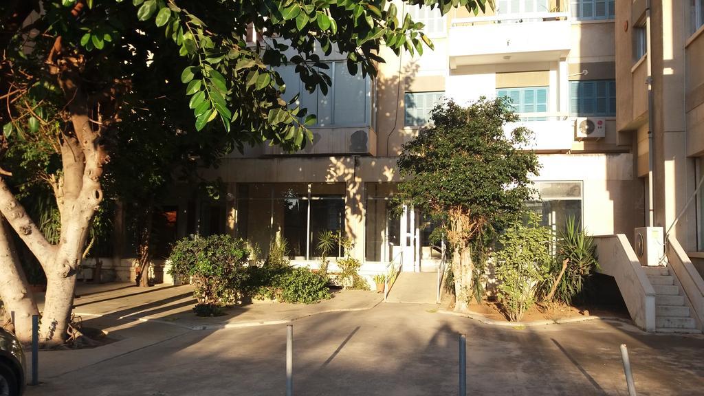דירות לרנקה 312 Depa Court מראה חיצוני תמונה