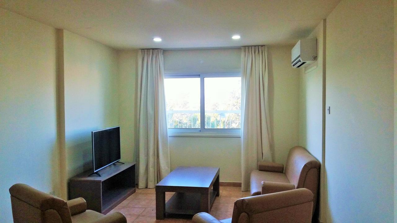 דירות לרנקה 312 Depa Court מראה חיצוני תמונה