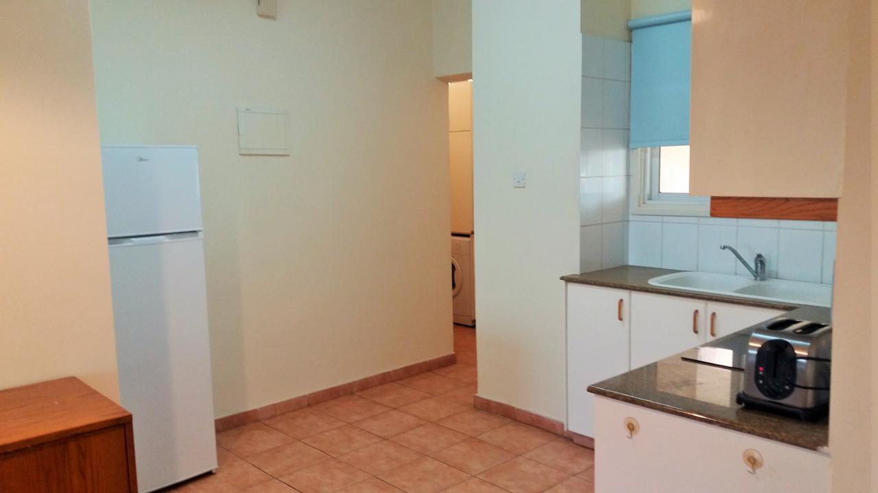 דירות לרנקה 312 Depa Court מראה חיצוני תמונה